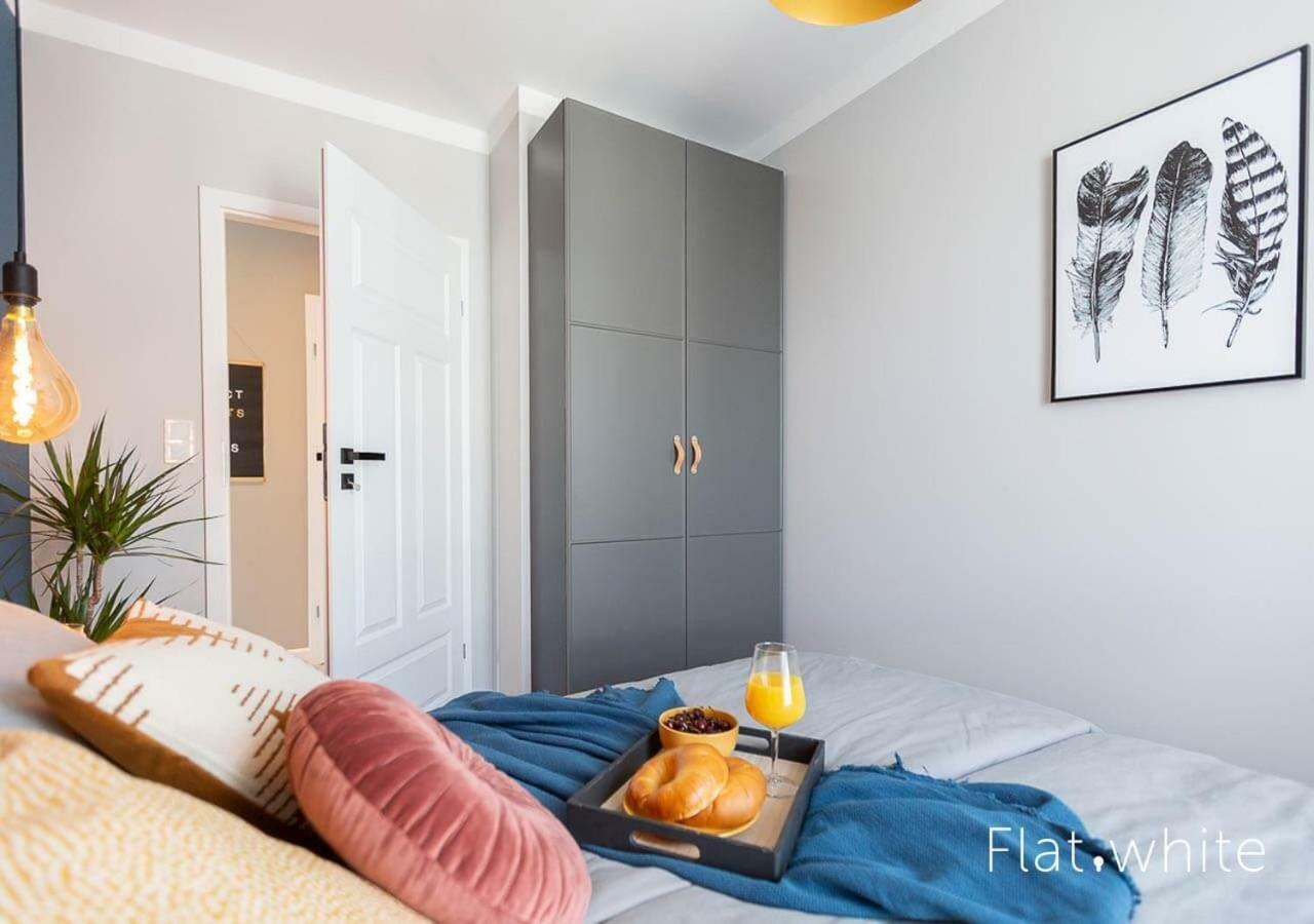Apartamenty Flat White Obywatelska 47Ab ジェロナ・グラ エクステリア 写真