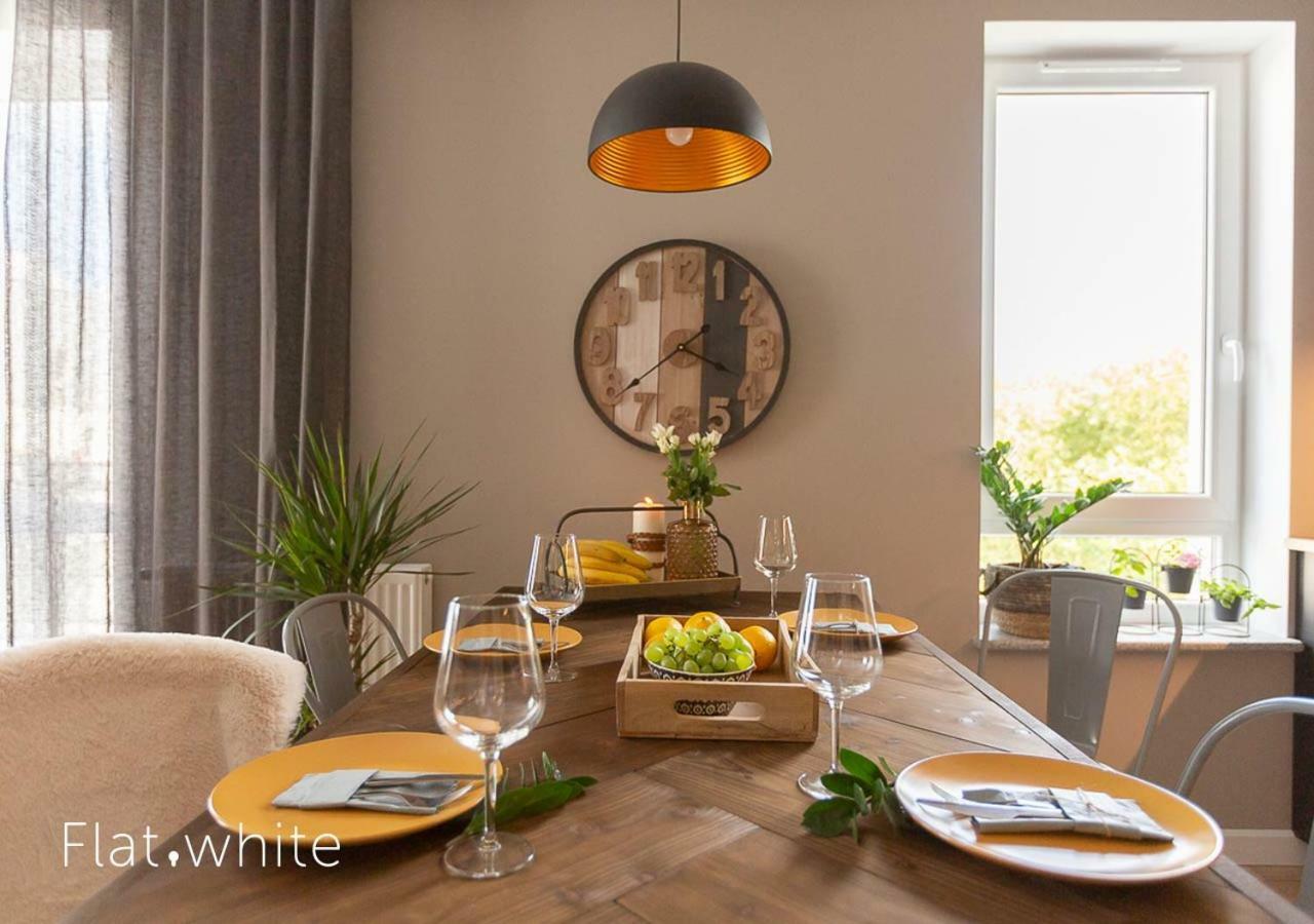Apartamenty Flat White Obywatelska 47Ab ジェロナ・グラ エクステリア 写真