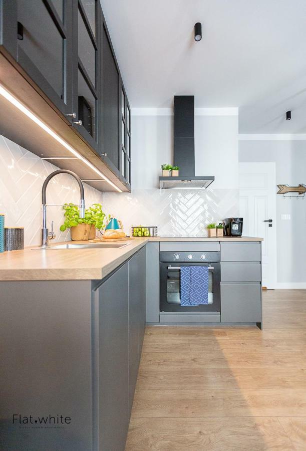 Apartamenty Flat White Obywatelska 47Ab ジェロナ・グラ エクステリア 写真